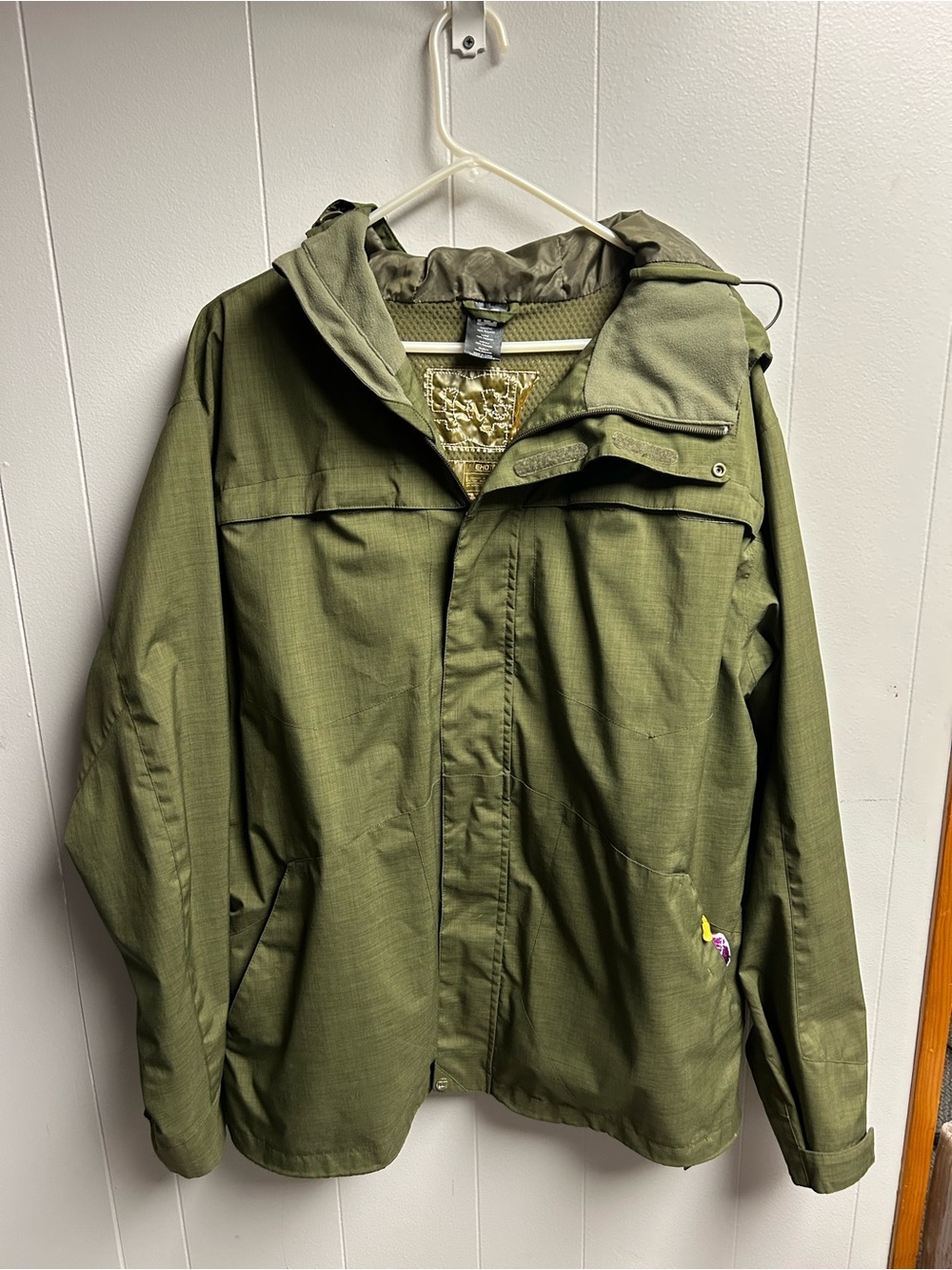 DC Winter Snowboarding Men's Olive Green Hooded Jacket waterproof L